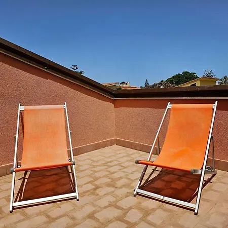 Helle Mediterrane Mit Veranda Und Garten By Interhome 度假居 切法卢